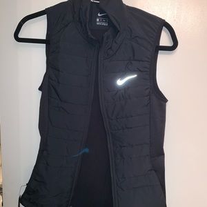 Nike running thermal vest
